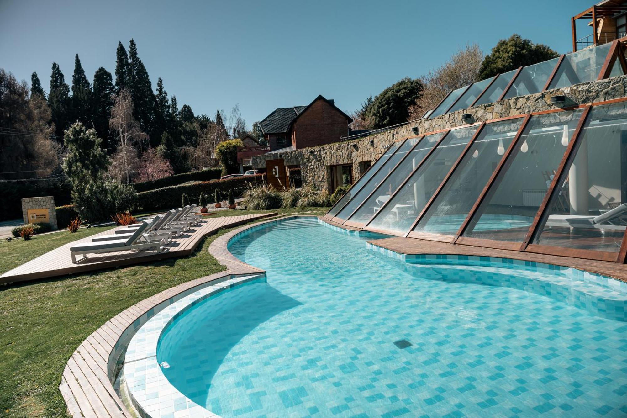 Rochester Bariloche Suites & Spa Exterior foto