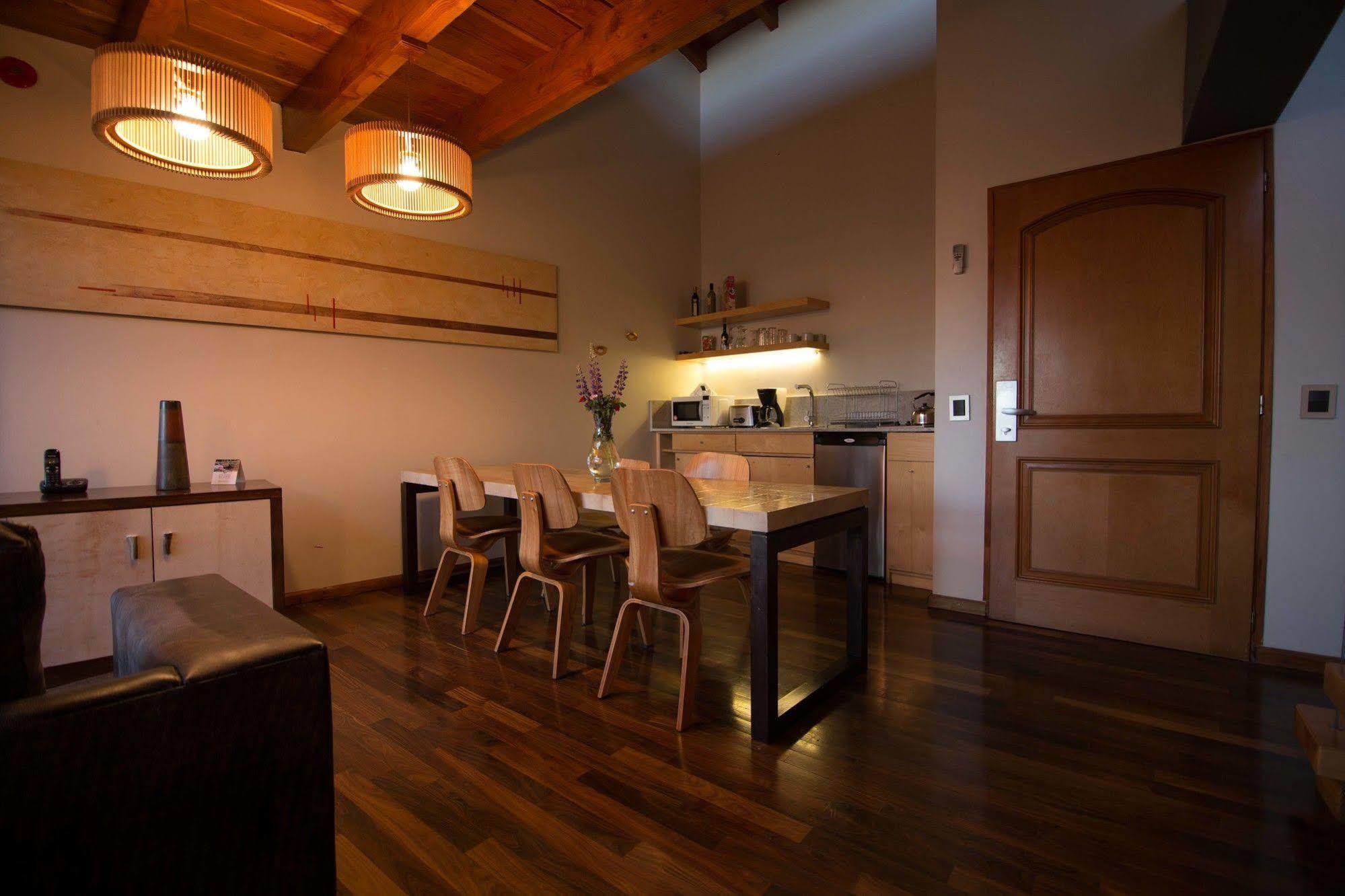 Rochester Bariloche Suites & Spa Exterior foto