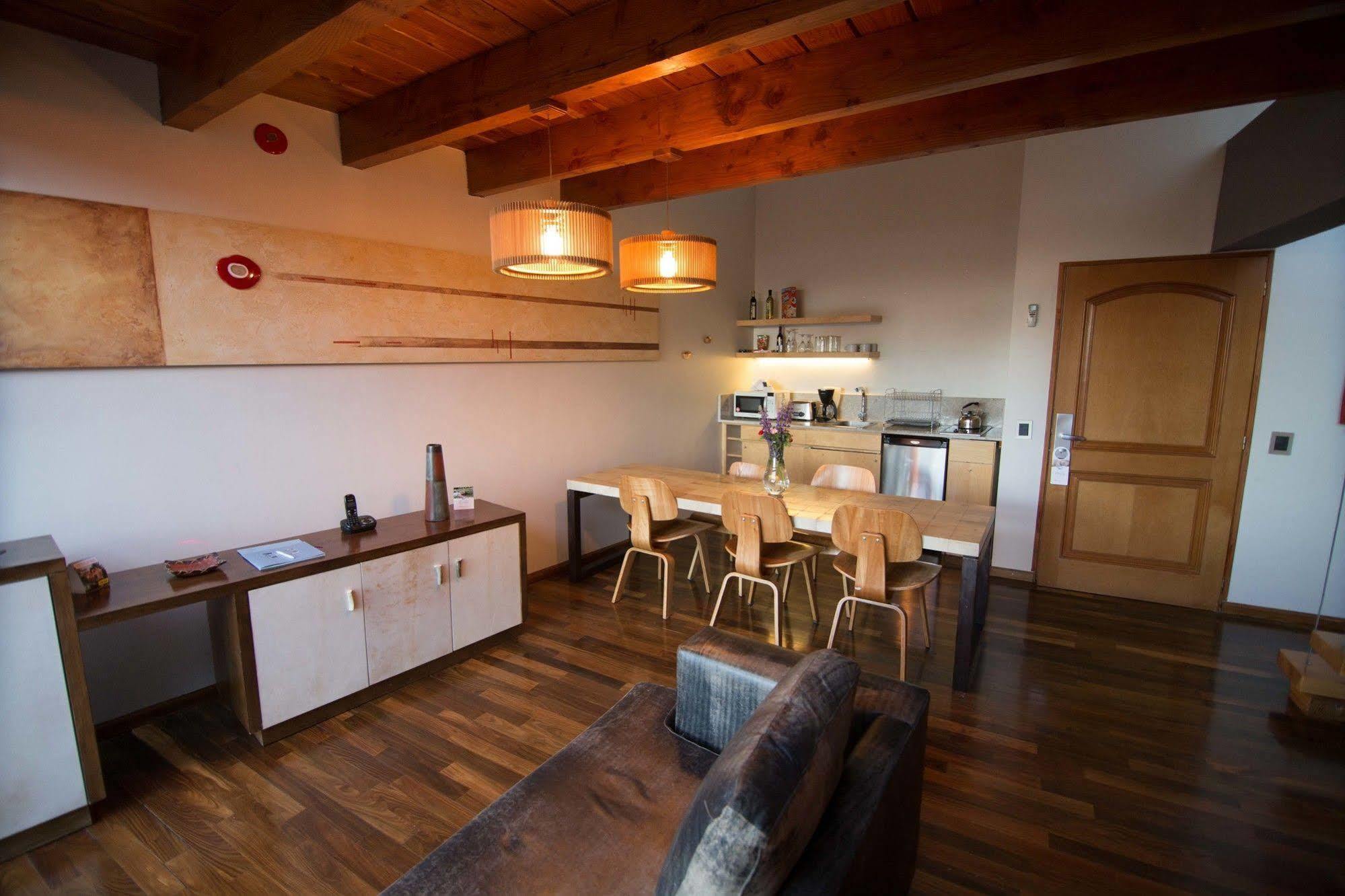 Rochester Bariloche Suites & Spa Exterior foto